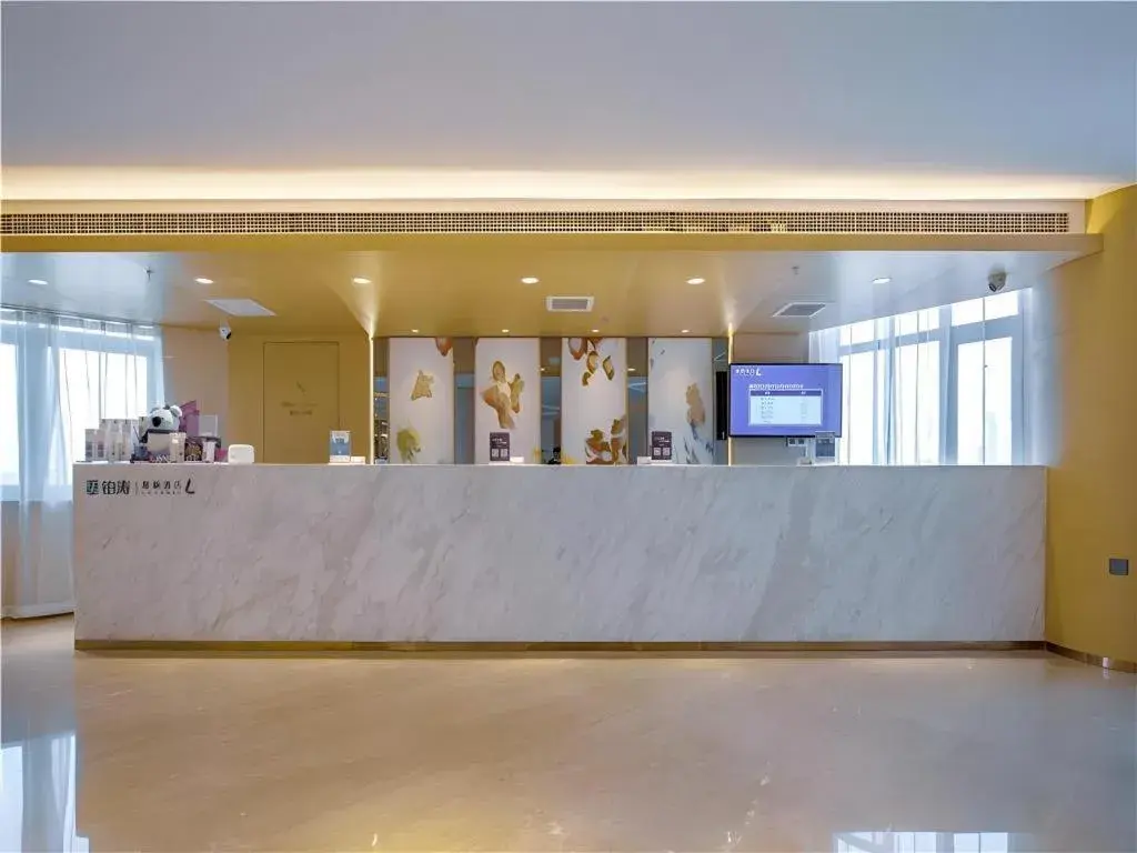 Lavande Hotel Shenyang Middle Street Walking Street Metro Station Lavande Hotel Shenyang Middle Street Walking Street Metro Station