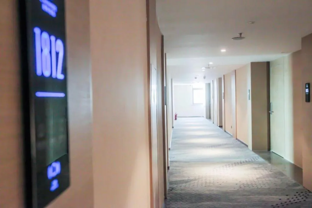 Lavande Hotel Shenyang Middle Street Walking Street Metro Station