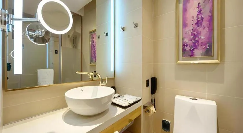 Lavande Hotel Shenyang Middle Street Walking Street Metro Station