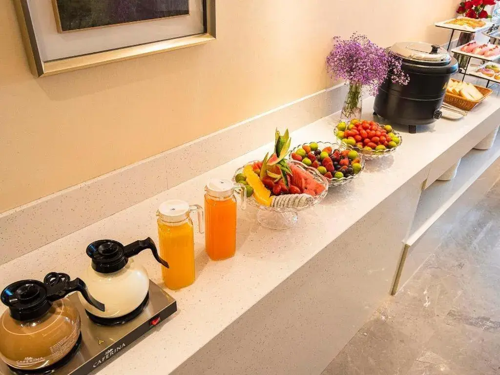 Lavande Hotel Kunming Dianchi International Exhibition Center Guangfu Road Lavande Hotel Kunming Dianchi International Exhibition Center Guangfu Road