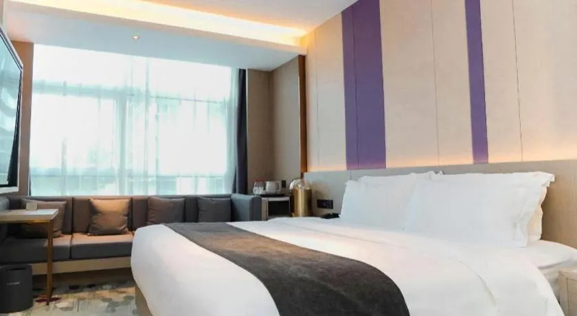 Bed in Lavande Hotel Shanghai Jing'an Shibei Gaoxin