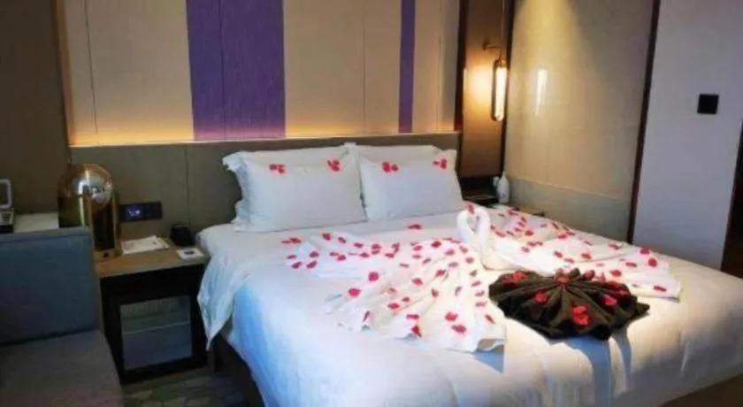 Bed in Lavande Hotel Shanghai Jing'an Shibei Gaoxin