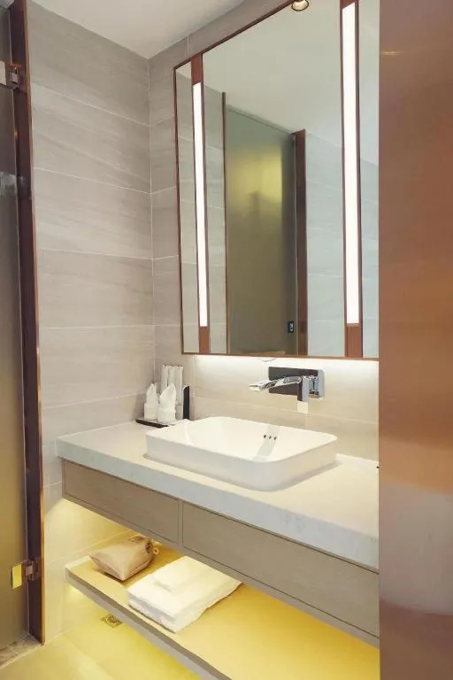 Lavande Hotel Shanghai Jing'an Shibei Gaoxin