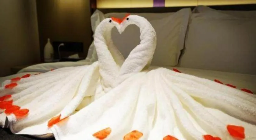 Lavande Hotel Shanghai Jing'an Shibei Gaoxin