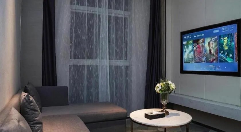 Lavande Hotel Shanghai Jing'an Shibei Gaoxin