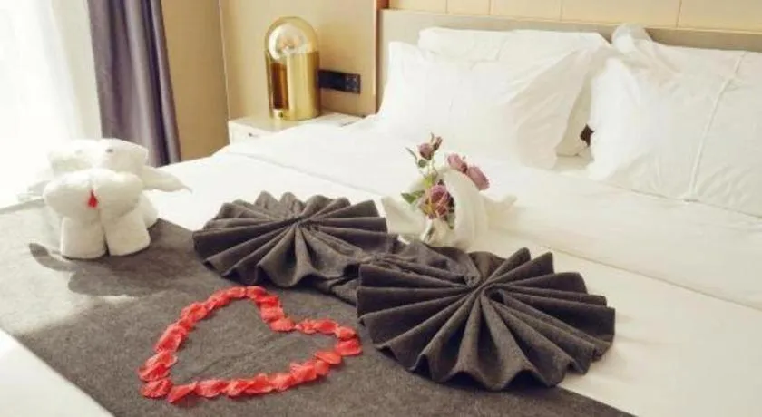 Bed in Lavande Hotel Shanghai Jing'an Shibei Gaoxin