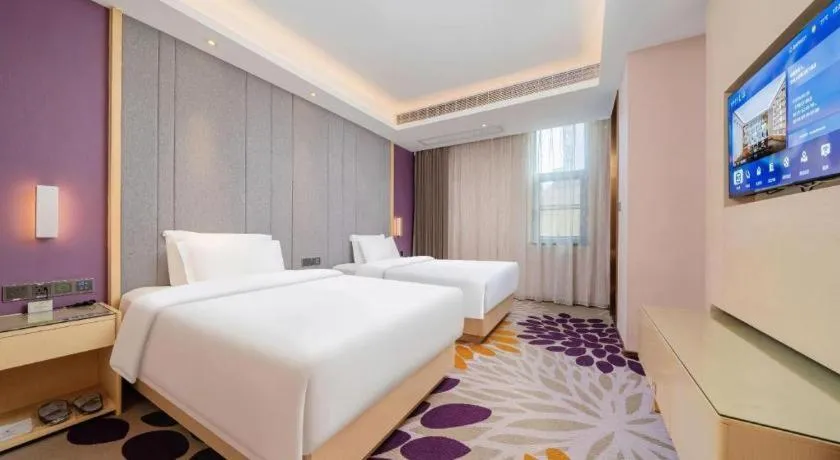 Bed in Lavande Hotel Shaoguan Bainian East Street Fengcai Building