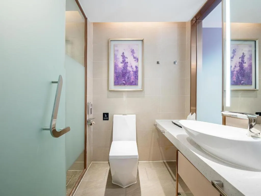 Lavande Hotel Shaoguan Bainian East Street Fengcai Building