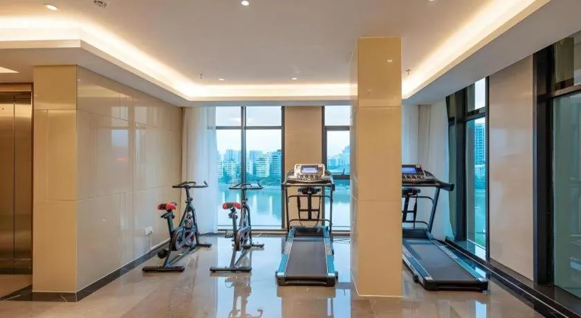 Lavande Hotel Shaoguan Bainian East Street Fengcai Building