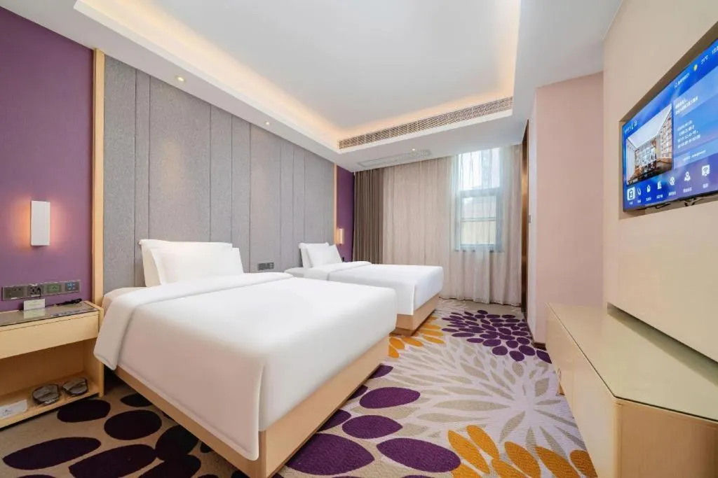 Bed in Lavande Hotel Shaoguan Bainian East Street Fengcai Building