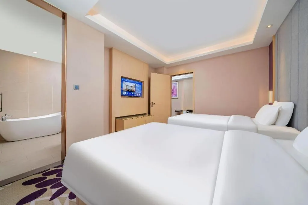 Bed in Lavande Hotel Shaoguan Bainian East Street Fengcai Building