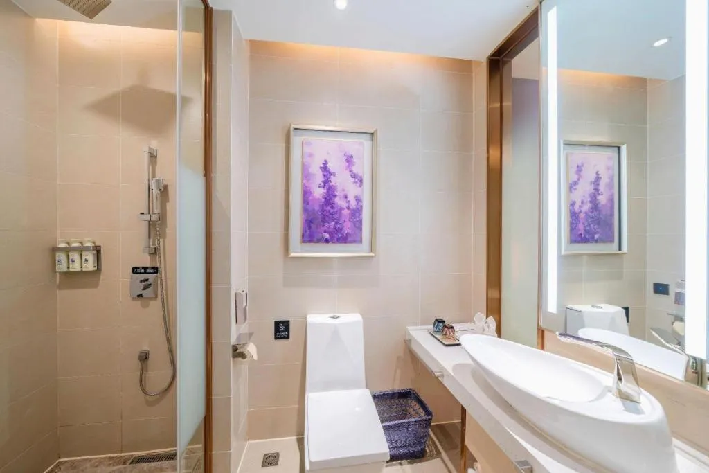 Lavande Hotel Shaoguan Bainian East Street Fengcai Building