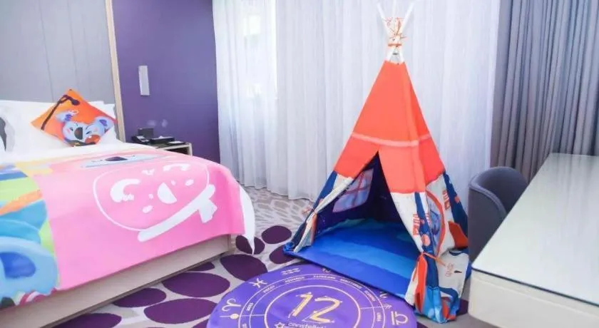 Bed in Lavande Hotel Shaoguan Bainian East Street Fengcai Building