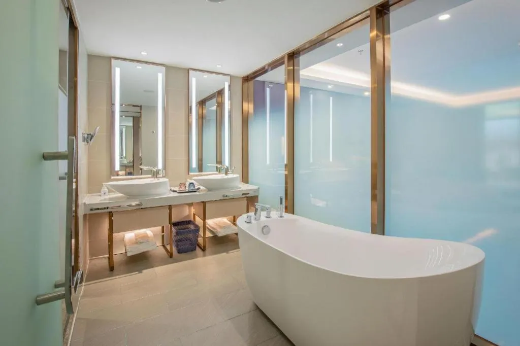 Lavande Hotel Shaoguan Bainian East Street Fengcai Building