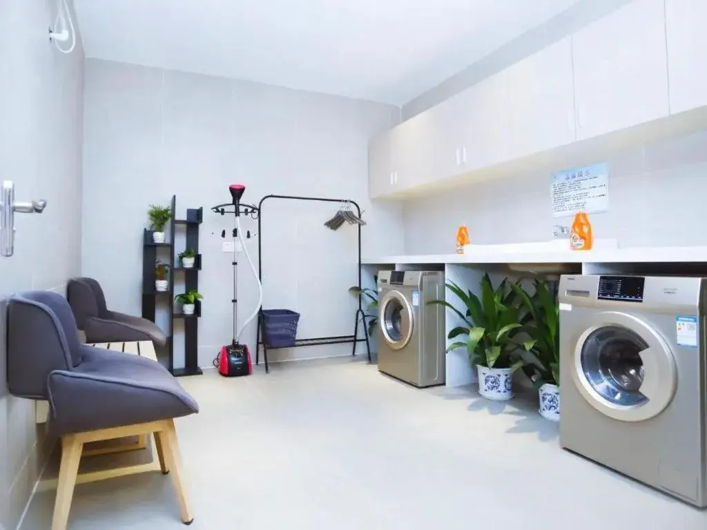 Lavande Hotel Shaoguan Bainian East Street Fengcai Building Lavande Hotel Shaoguan Bainian East Street Fengcai Building