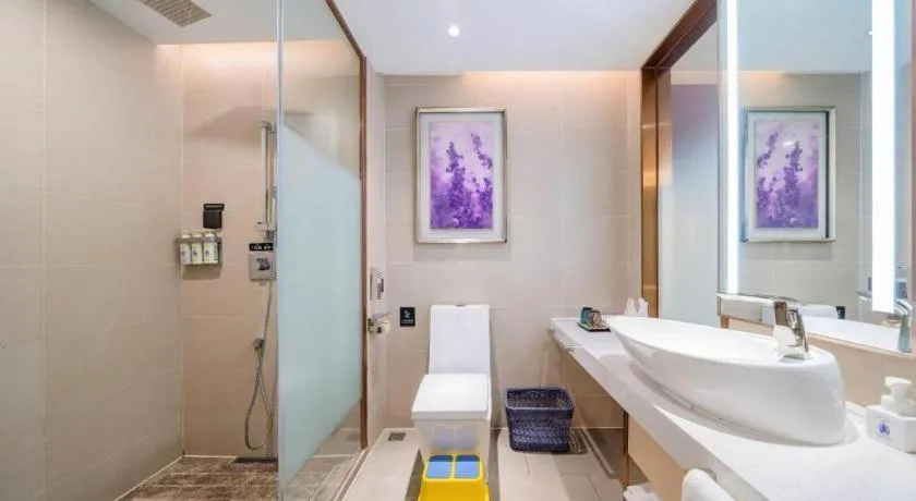 Lavande Hotel Shaoguan Bainian East Street Fengcai Building