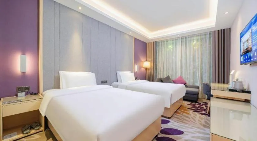 Bed in Lavande Hotel Shaoguan Bainian East Street Fengcai Building