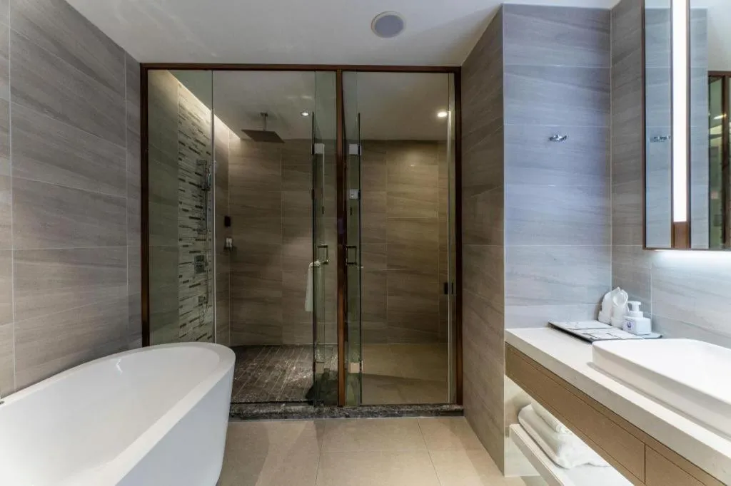 Lavande Hotel Nanchang Aixihu Shida