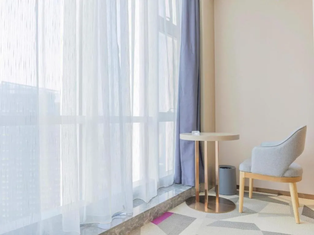 Lavande Hotel Nanchang Aixihu Shida