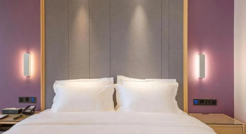 Bed in Lavande Hotel Dongguan Shijie Jiarong Shopping Plaza Liuhua Metro Station