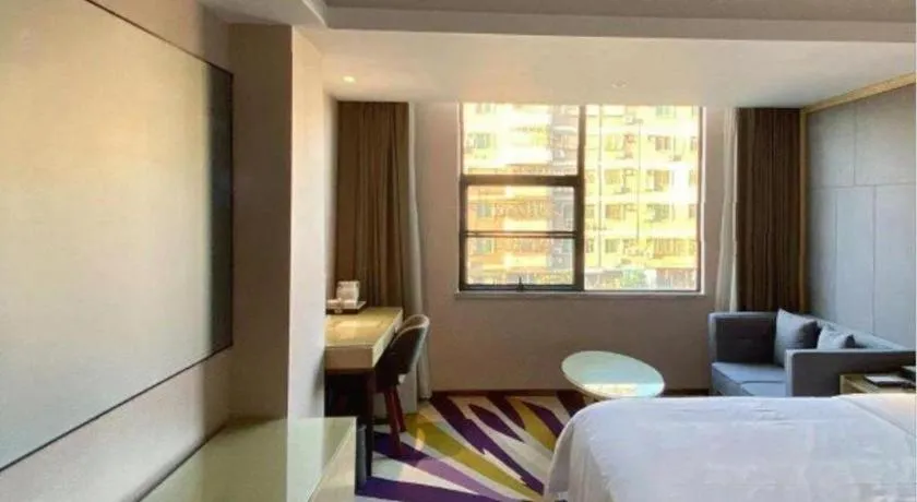 Bed in Lavande Hotel Dongguan Shijie Jiarong Shopping Plaza Liuhua Metro Station