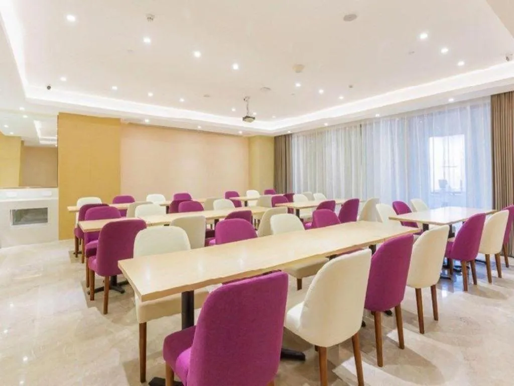 Lavande Hotel Dongguan Shijie Jiarong Shopping Plaza Liuhua Metro Station