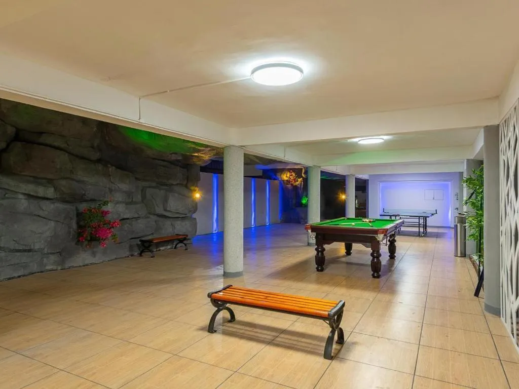 Lavande Hotel Dongguan Shijie Jiarong Shopping Plaza Liuhua Metro Station