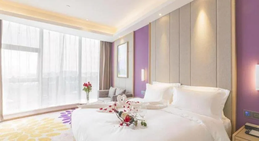 Bed in Lavande Hotel Dongguan Shijie Jiarong Shopping Plaza Liuhua Metro Station