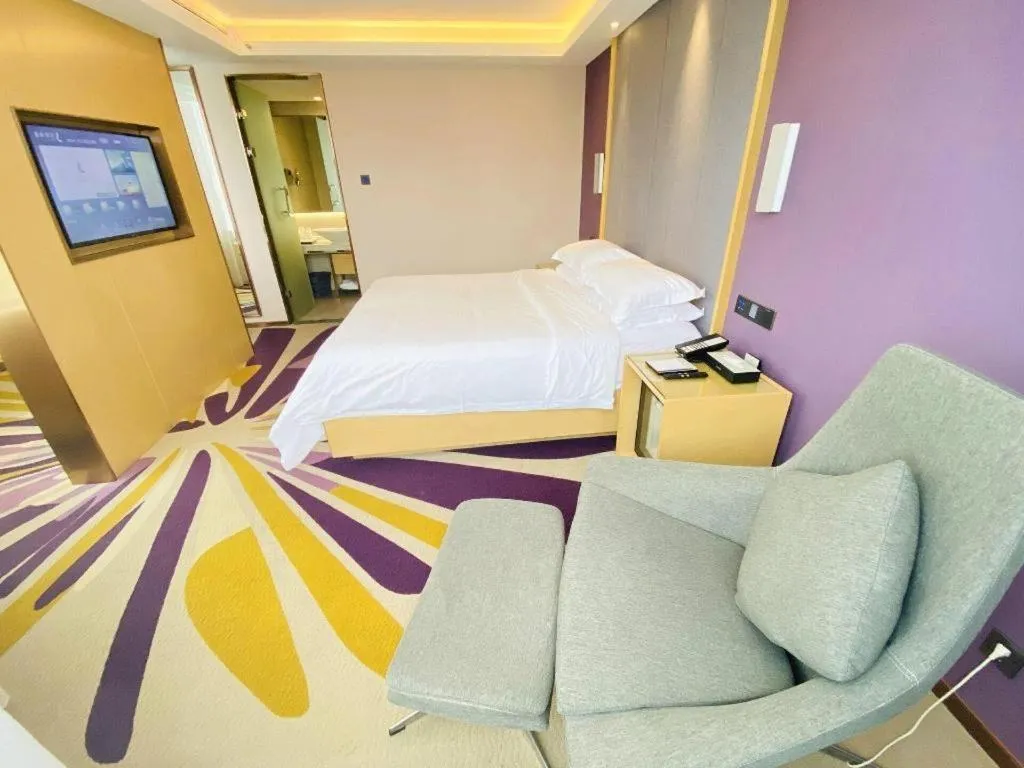 Bed in Lavande Hotel Dongguan Shijie Jiarong Shopping Plaza Liuhua Metro Station