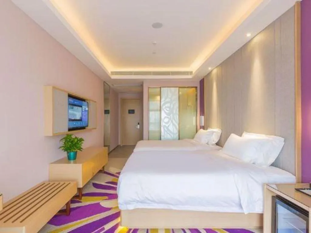 Bed in Lavande Hotel Dongguan Shijie Jiarong Shopping Plaza Liuhua Metro Station
