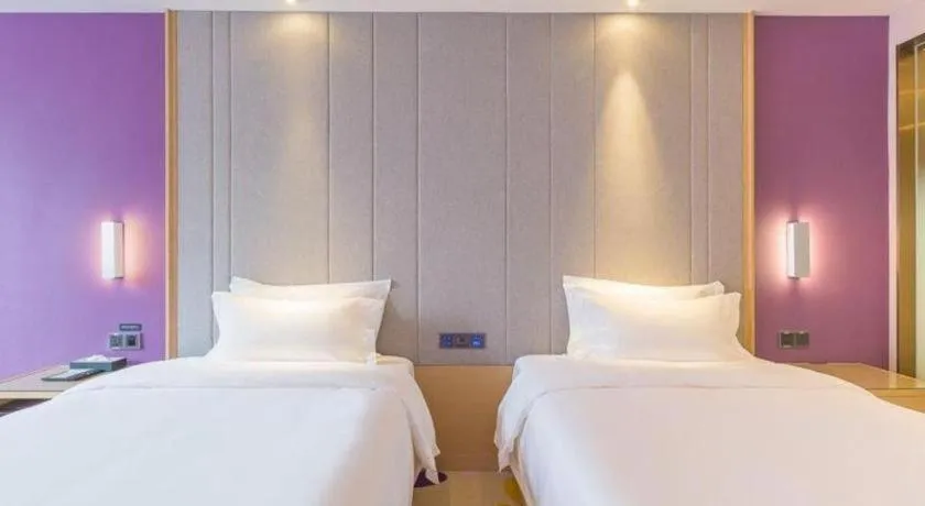 Bed in Lavande Hotel Dongguan Shijie Jiarong Shopping Plaza Liuhua Metro Station
