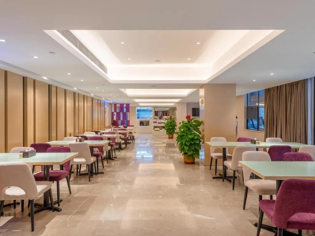 Lavande Hotel Dongguan Shijie Jiarong Shopping Plaza Liuhua Metro Station