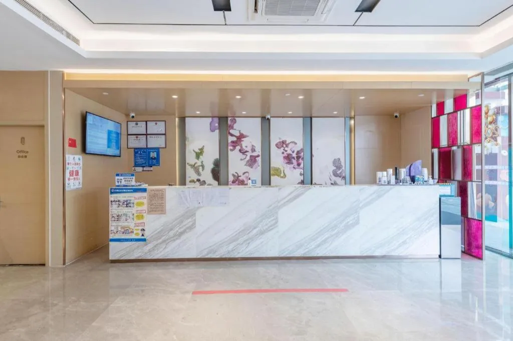 Lavande Hotel Dongguan Shijie Jiarong Shopping Plaza Liuhua Metro Station