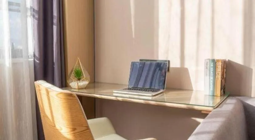 Lavande Hotel Chaozhou Fortune Center Lin Street