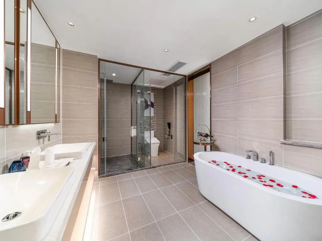 Lavande Hotel Chaozhou Fortune Center Lin Street