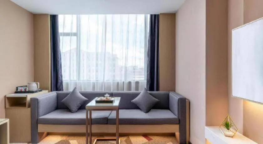 Lavande Hotel Chaozhou Fortune Center Lin Street