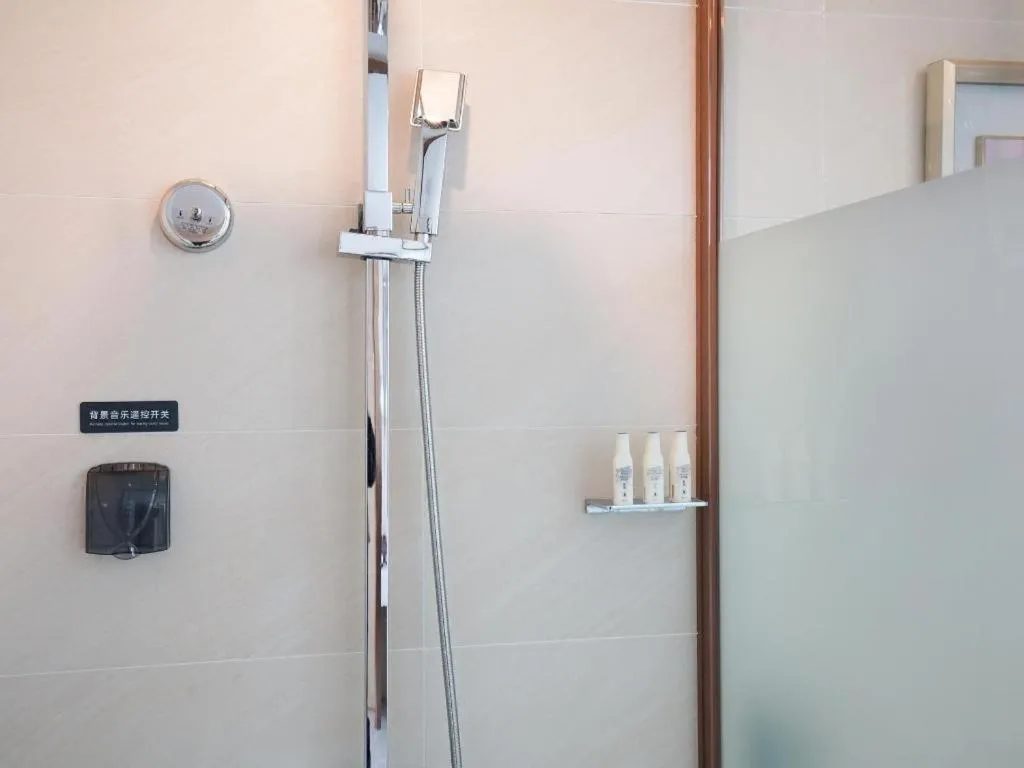 Lavande Hotel Wuhan Jianghan Road Jiqing Street