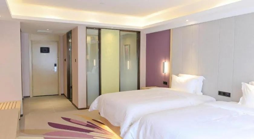 Bed in Lavande Hotel Maoming High-speed Railway Station Xinfu Road