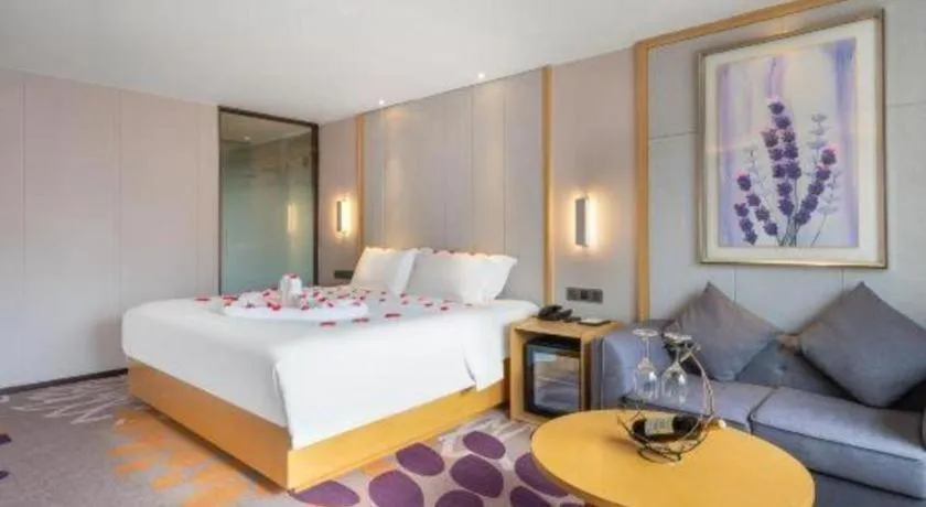 Bed in Lavande Hotel Maoming High-speed Railway Station Xinfu Road