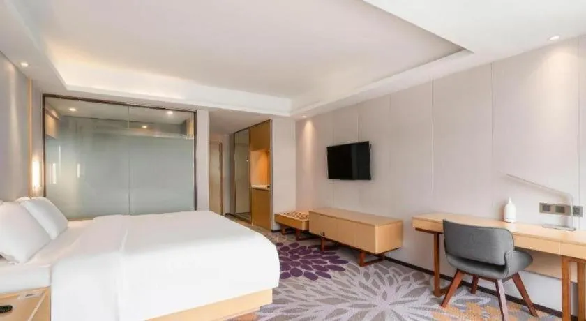 Bed in Lavande Hotel Maoming High-speed Railway Station Xinfu Road