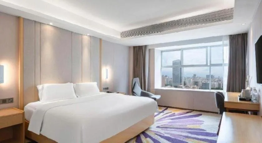 Bed in Lavande Hotel Maoming High-speed Railway Station Xinfu Road