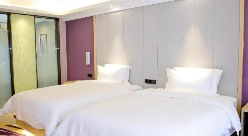 Bed in Lavande Hotel Maoming High-speed Railway Station Xinfu Road
