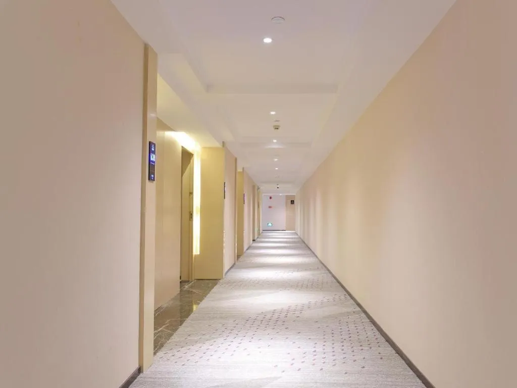 Lavande Hotel Maoming High-speed Railway Station Xinfu Road