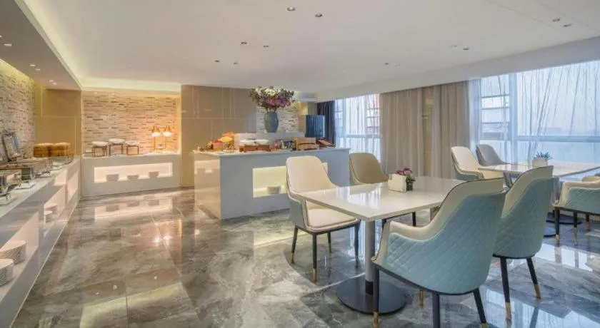 Lavande Hotel Xuchang Pangdonglai Hengdajinhui Plaza