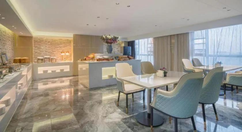 Lavande Hotel Xuchang Pangdonglai Hengdajinhui Plaza