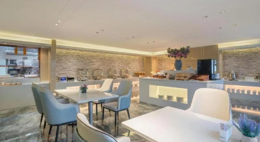 Lavande Hotel Xuchang Pangdonglai Hengdajinhui Plaza