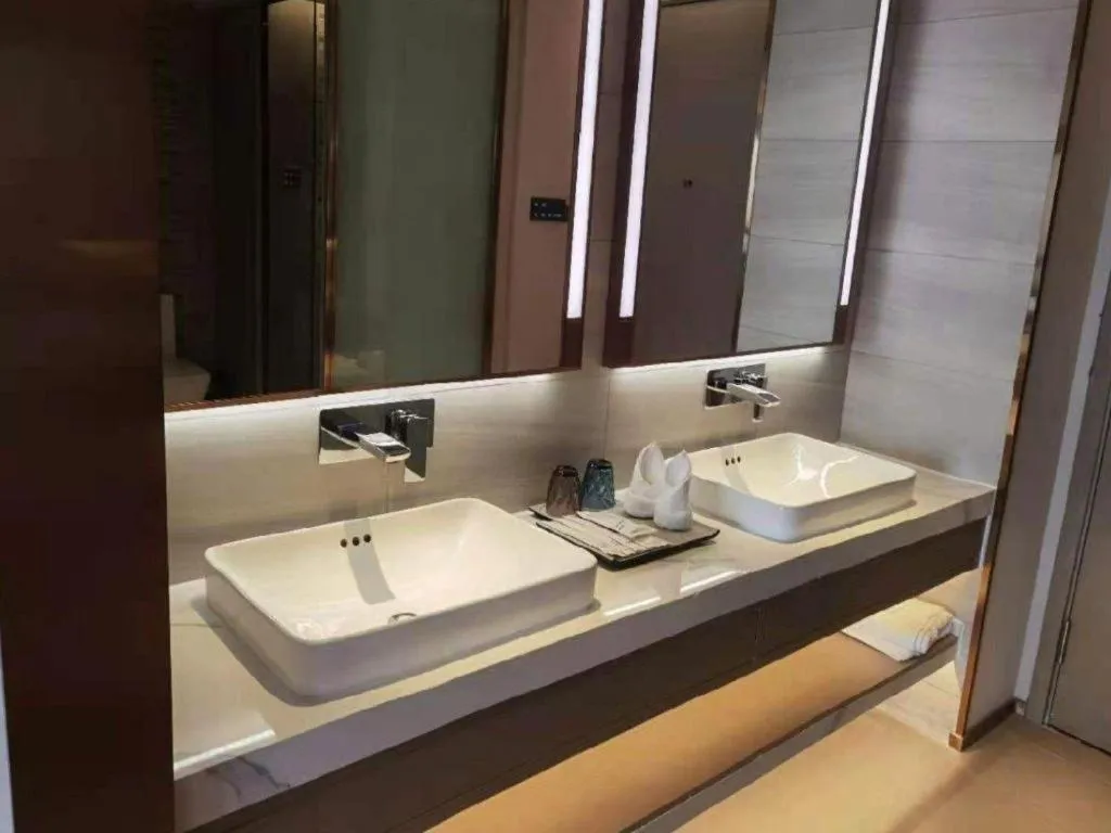 Lavande Hotel Xuchang Pangdonglai Hengdajinhui Plaza