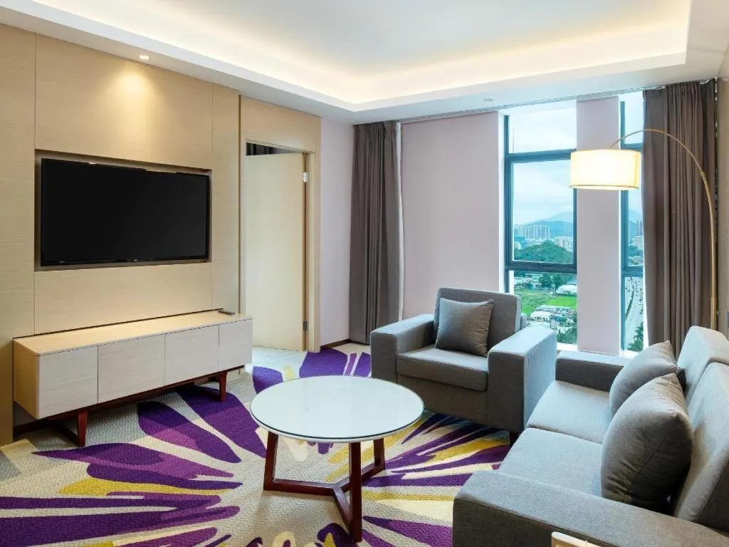 Lavande Hotel Shanwei Haifeng Fenghuang New City Tianhong Plaza