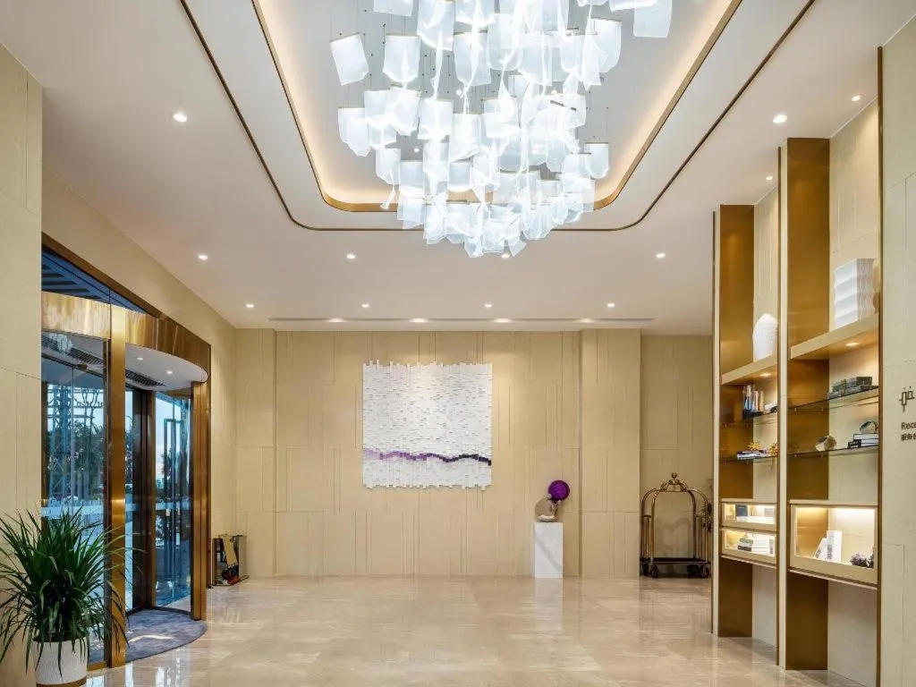 Lavande Hotel Shanwei Haifeng Fenghuang New City Tianhong Plaza