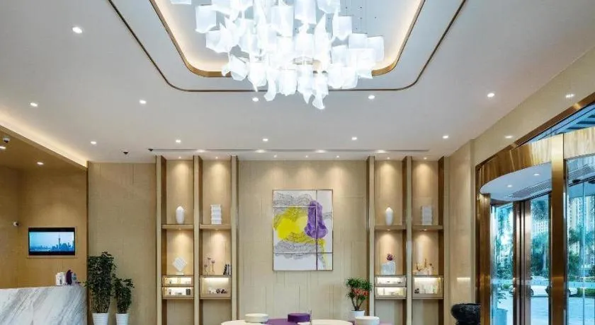 Lavande Hotel Shanwei Haifeng Fenghuang New City Tianhong Plaza